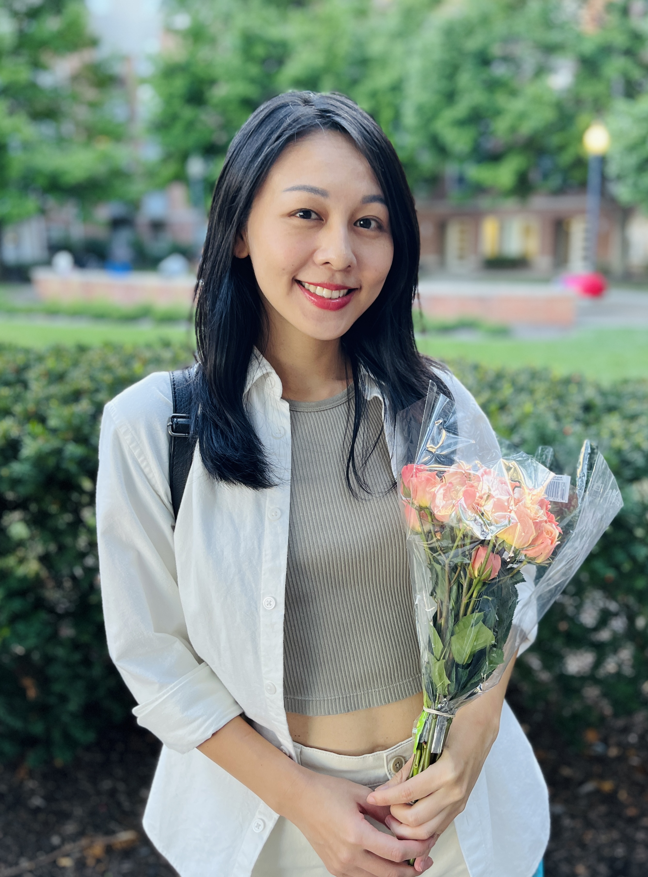 Sophia Wu — 真實小姐 Authentic Radio